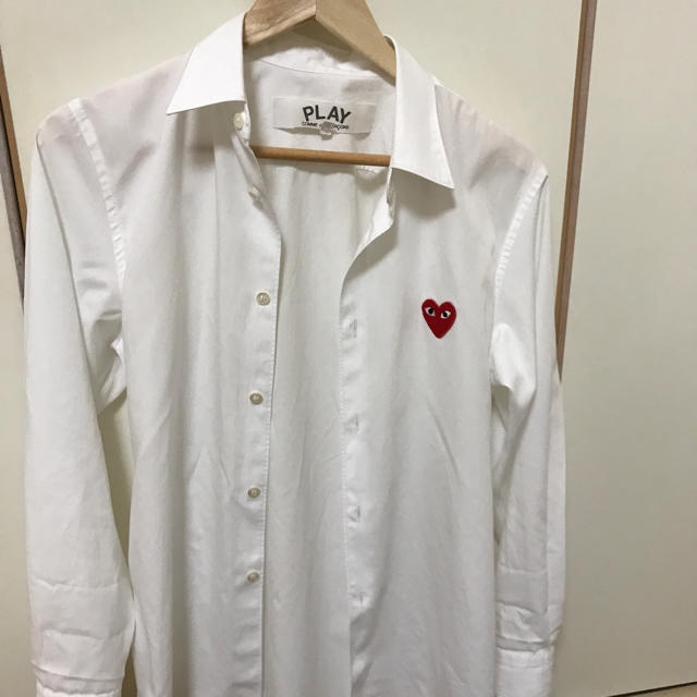 COMME des GARCONS(コムデギャルソン)のplay  コムデギャルソン長袖シャツ メンズのトップス(Tシャツ/カットソー(七分/長袖))の商品写真