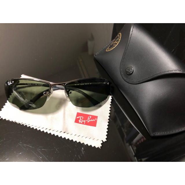 Ray-Ban(レイバン)のlklklk様 Ray-Ban 偏光サングラス メンズのファッション小物(サングラス/メガネ)の商品写真