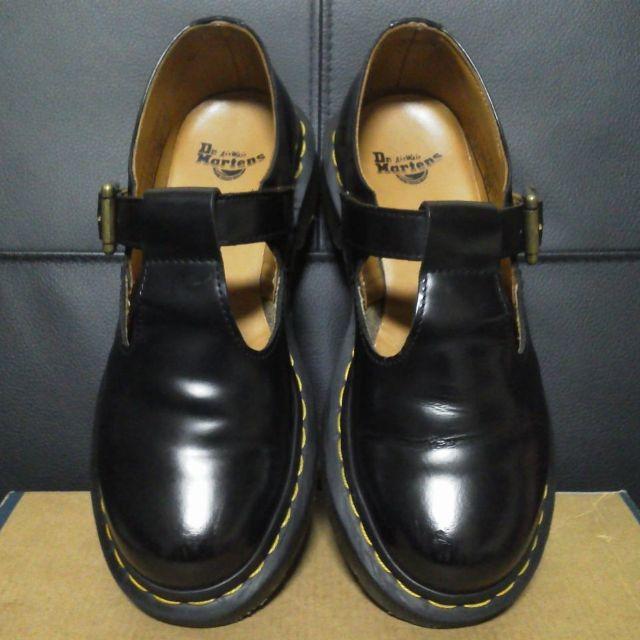 Dr.Martens(ドクターマーチン)のDr.Martens POLLEY UK4 黒 メリージェーン Tストラップ レディースの靴/シューズ(ローファー/革靴)の商品写真