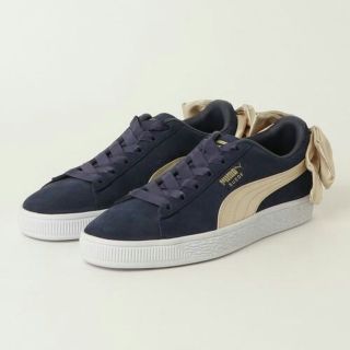 プーマ(PUMA)の25cm新品pumaスエードボウバーシティリボンスニーカープーマ紺色(スニーカー)