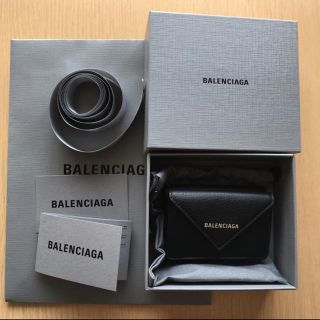 バレンシアガ(Balenciaga)の新品 Balenciaga 黒色 ペーパーミニウォレット (財布)