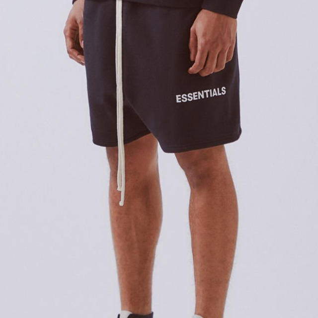 メンズFOG essentials sweat shorts  Sサイズ