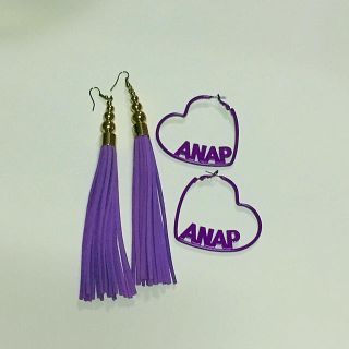 アナップ(ANAP)のパープル ピアスセット(ピアス)