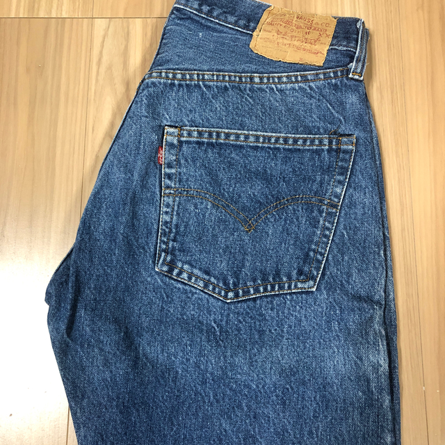 Levi's(リーバイス)のリーバイス 501 赤耳 ヴィンテージ  メンズのパンツ(デニム/ジーンズ)の商品写真