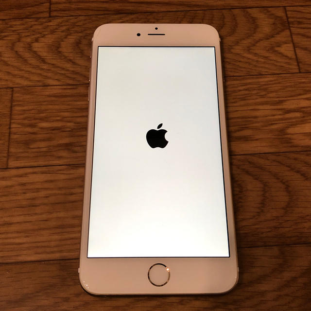 iPhone(アイフォーン)のiPhone 6 Plus SIMフリー 64GB スマホ/家電/カメラのスマートフォン/携帯電話(スマートフォン本体)の商品写真