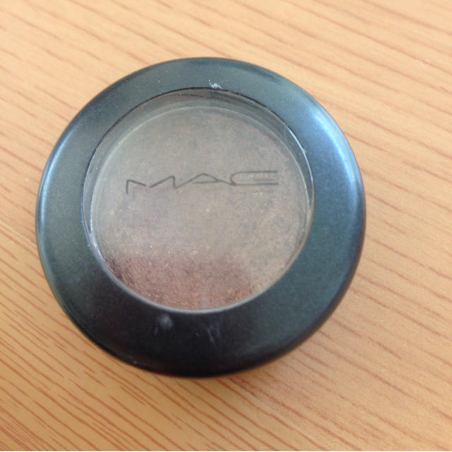 MAC(マック)の●MAC●ブラウンシャドウ● コスメ/美容のベースメイク/化粧品(その他)の商品写真