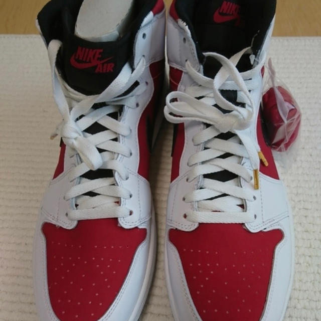 新品 NIKE jordan 1 カーマイン ジョーダン ナイキ