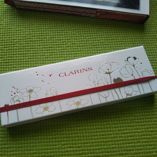 CLARINS(クラランス)のアイシャドウパレット コスメ/美容のベースメイク/化粧品(アイシャドウ)の商品写真