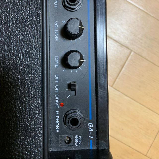 Mavis GA-1(ミニギターアンプ) 楽器のギター(ギターアンプ)の商品写真