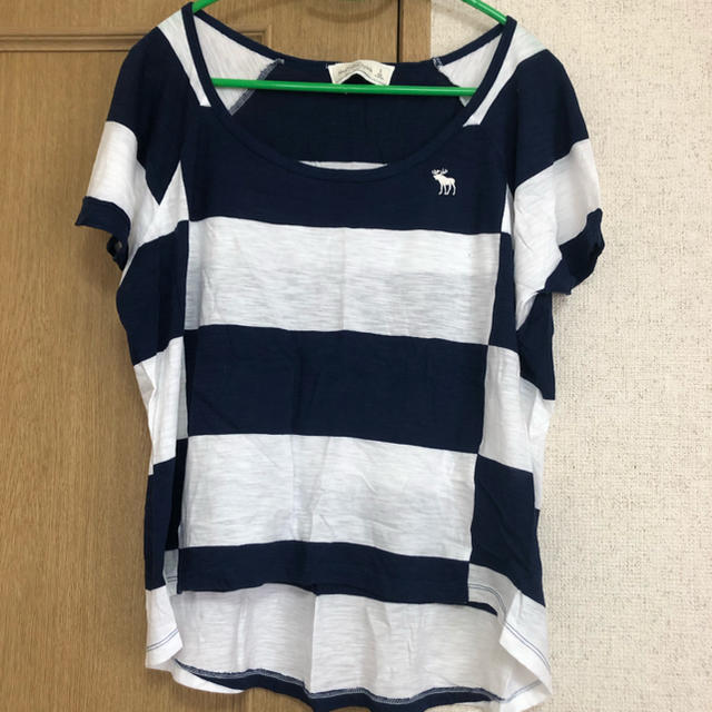 Abercrombie&Fitch(アバクロンビーアンドフィッチ)のアバクロ Tシャツ S レディースのトップス(Tシャツ(半袖/袖なし))の商品写真