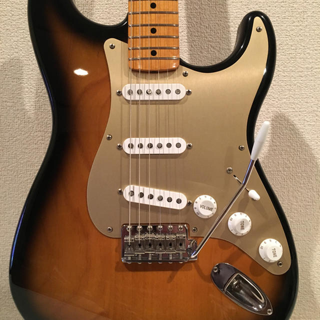 Fender(フェンダー)のフェンダージャパン  ST-57TX 2TS Nシリアル フジゲン製 GW値下げ 楽器のギター(エレキギター)の商品写真