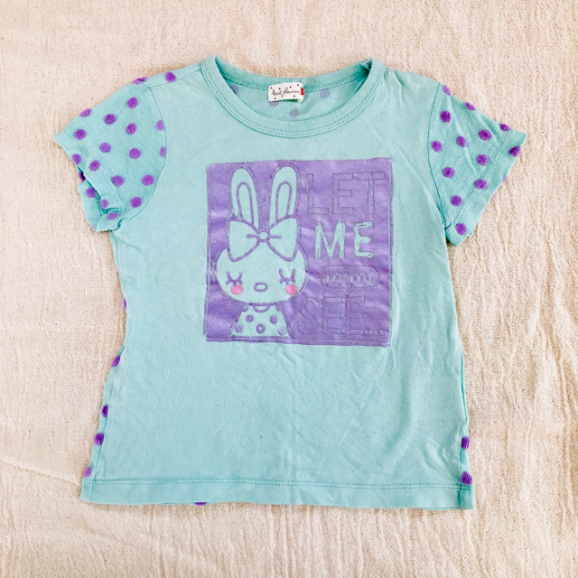 KP(ニットプランナー)のKP うさぎちゃん Tシャツ キッズ/ベビー/マタニティのキッズ服女の子用(90cm~)(Tシャツ/カットソー)の商品写真