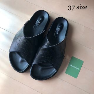 ドゥーズィエムクラス(DEUXIEME CLASSE)のタグ有り新品⭐️18SS／定価14904円／MOHI／モヒ クロスサンダル／37(サンダル)