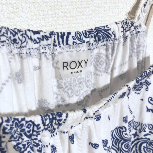 Roxy(ロキシー)のROXY ペイズリー柄オフショル レディースのトップス(チュニック)の商品写真