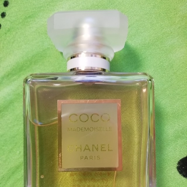 CHANEL(シャネル)のココ　マドモアゼル　香水　50ml コスメ/美容の香水(香水(女性用))の商品写真