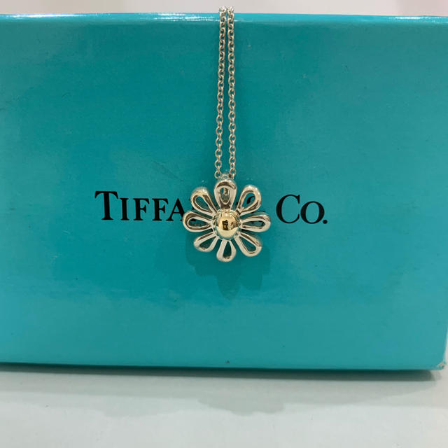 Tiffany & Co.(ティファニー)のティファニー デイジーフラワー ネックレス レディースのアクセサリー(ネックレス)の商品写真