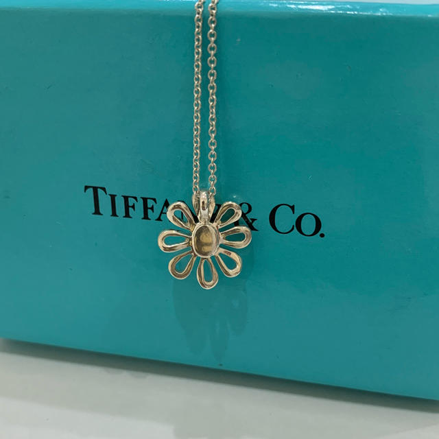 Tiffany & Co.(ティファニー)のティファニー デイジーフラワー ネックレス レディースのアクセサリー(ネックレス)の商品写真