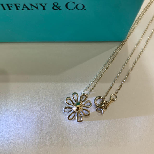 Tiffany & Co.(ティファニー)のティファニー デイジーフラワー ネックレス レディースのアクセサリー(ネックレス)の商品写真