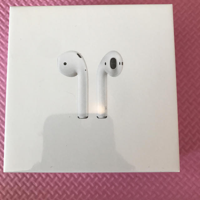 AirPods2(第2世代)with ChargingCase MV7N2J/A 【初売り】 www.gold