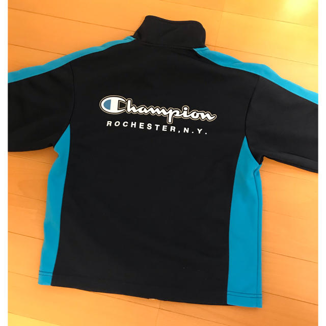 Champion(チャンピオン)のchampion 上下ジャージセット １２０cm キッズ/ベビー/マタニティのキッズ服男の子用(90cm~)(その他)の商品写真