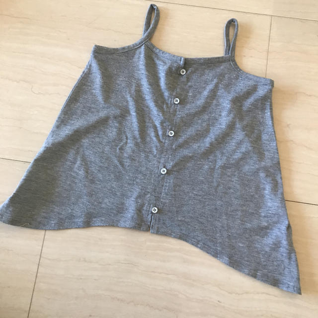 Old Navy(オールドネイビー)のオールドネイビー  グレー キャミ トップス 110cm キッズ/ベビー/マタニティのキッズ服女の子用(90cm~)(Tシャツ/カットソー)の商品写真