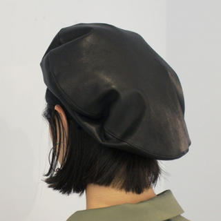 カシラ(CA4LA)のJUN MIKAMI レザーベレー 黒(ハンチング/ベレー帽)