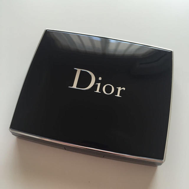 Dior(ディオール)の美品♡Diorチーク  コスメ/美容のベースメイク/化粧品(チーク)の商品写真