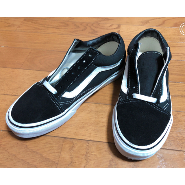 VANS(ヴァンズ)のVANS オールドスクールスニーカー美品 24cm レディースの靴/シューズ(スニーカー)の商品写真