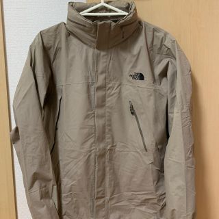 ザノースフェイス(THE NORTH FACE)のノースフェイス ベージュ Ｌ(マウンテンパーカー)