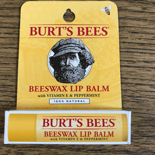 BURT'S BEES(バーツビーズ)のお値下げ‼️バーツビーズ リップバーム 新品 コスメ/美容のスキンケア/基礎化粧品(リップケア/リップクリーム)の商品写真