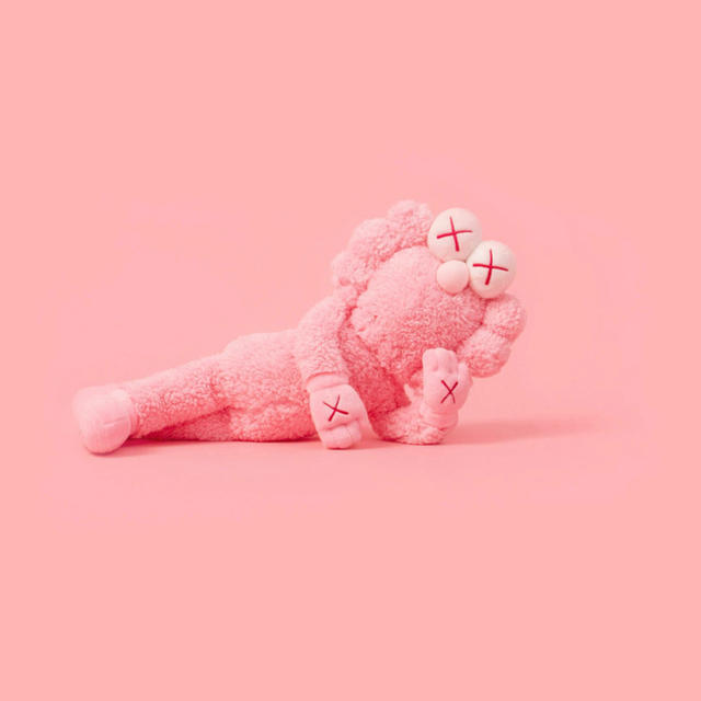 Supreme(シュプリーム)のkaws bff pink plush エンタメ/ホビーのおもちゃ/ぬいぐるみ(ぬいぐるみ)の商品写真