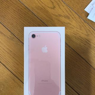 アップル(Apple)のsimフリー iPhone７ 32GB  ピンクゴールド(スマートフォン本体)