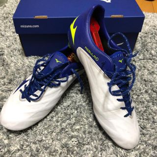 ミズノ(MIZUNO)のミズノ  レビュラ サッカースパイク26.5(サッカー)