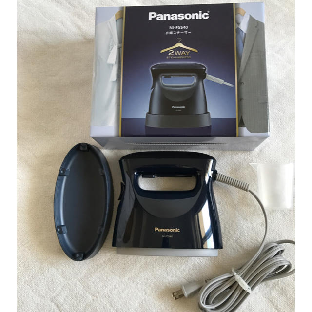 【美品】Panasonic 衣類スチーマー NI-FS540 アイロン
