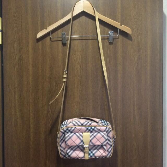 BURBERRY(バーバリー)のBURBERRY★ピンクショルダー美品★ レディースのバッグ(ショルダーバッグ)の商品写真