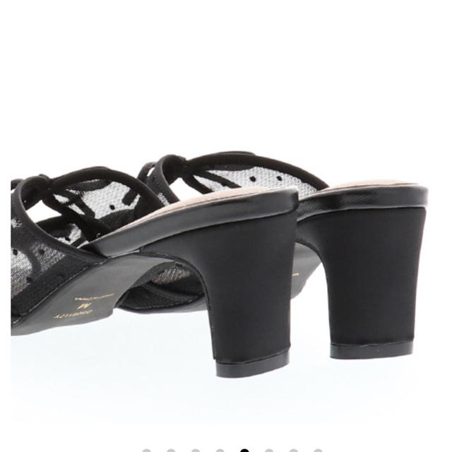RANDA(ランダ)のランダ 新作 チュールリボンミュールサンダル Sサイズ レディースの靴/シューズ(サンダル)の商品写真