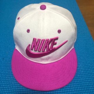 ナイキ(NIKE)のNIKEキャップ(キャップ)