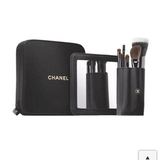 シャネル(CHANEL)のシャネル ブラシセット ミラー&ケース付き CHANEL Diorサンプル付き(コフレ/メイクアップセット)