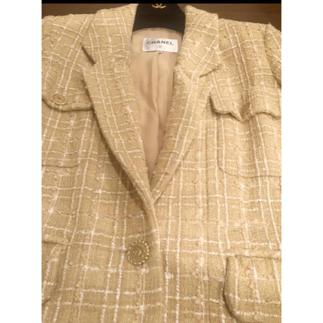 Chanel 19s/s ベージュ ツイードジャケット 34 Chanel 19s/s ベージュ ツイードジャケット 34