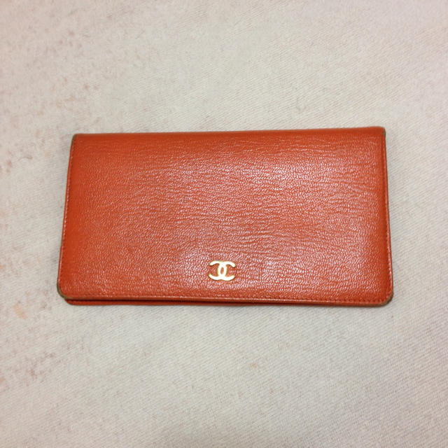 CHANEL☆オレンジ長財布