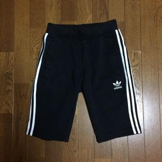 アディダス(adidas)のadidas ショートパンツ 美品(ショートパンツ)