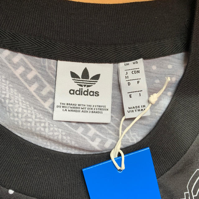 adidas(アディダス)のadidas アディダス レディース オリジナルス BF TREFOIL TEE レディースのトップス(Tシャツ(半袖/袖なし))の商品写真