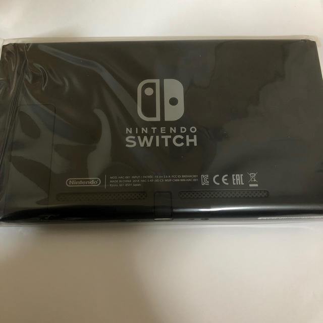 任天堂スイッチ Let’s go イーブイソフト付き 限定版本体のみ 1