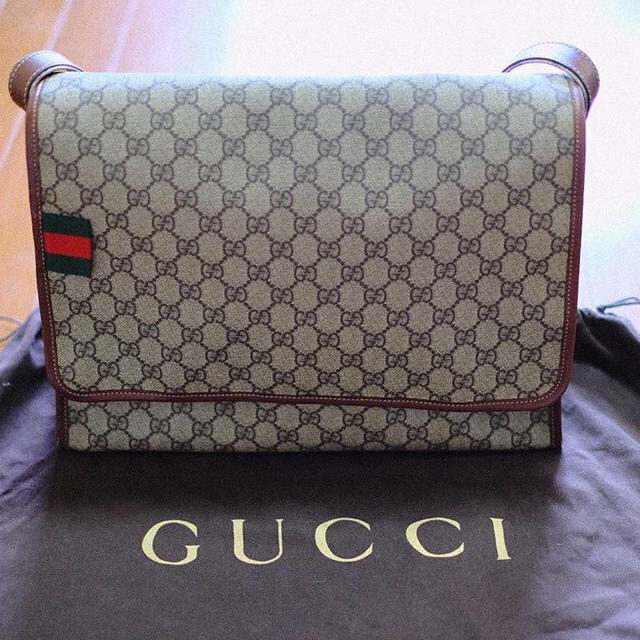 Gucci(グッチ)のGUCCI メンズのバッグ(メッセンジャーバッグ)の商品写真