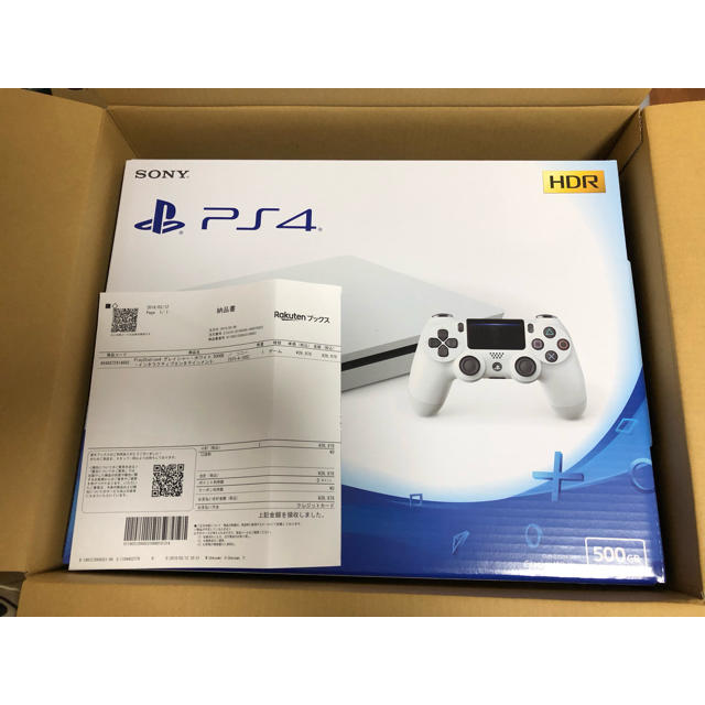 PlayStation4(プレイステーション4)のps4 本体 ホワイト 新品 2台 送料込み エンタメ/ホビーのゲームソフト/ゲーム機本体(家庭用ゲーム機本体)の商品写真