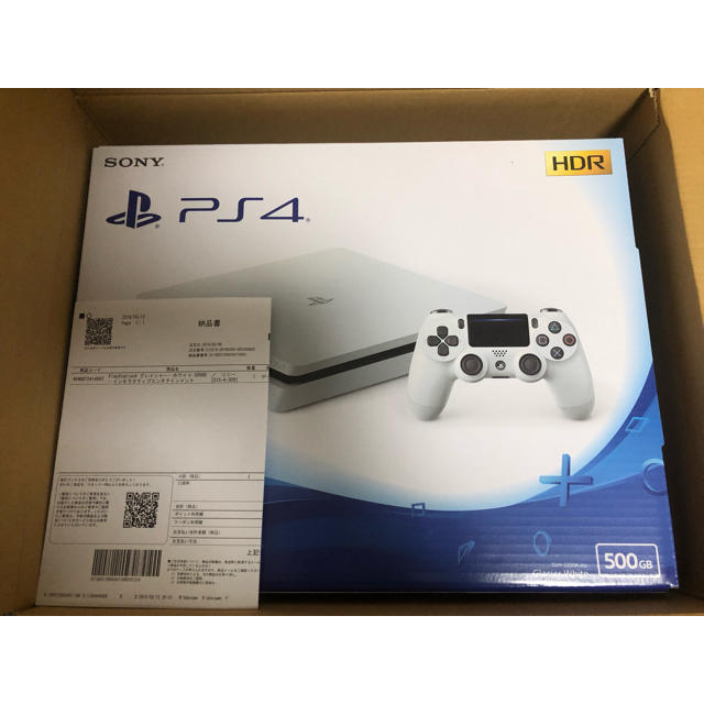 PlayStation4(プレイステーション4)のps4 本体 ホワイト 新品 2台 送料込み エンタメ/ホビーのゲームソフト/ゲーム機本体(家庭用ゲーム機本体)の商品写真