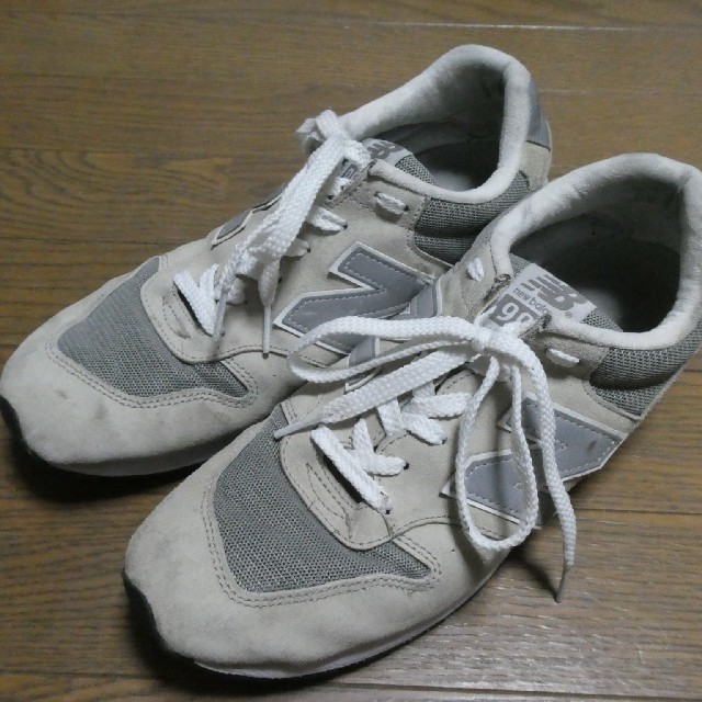 New Balance(ニューバランス)のぽんたさん専用　ニューバランス 996 スニーカー メンズの靴/シューズ(スニーカー)の商品写真