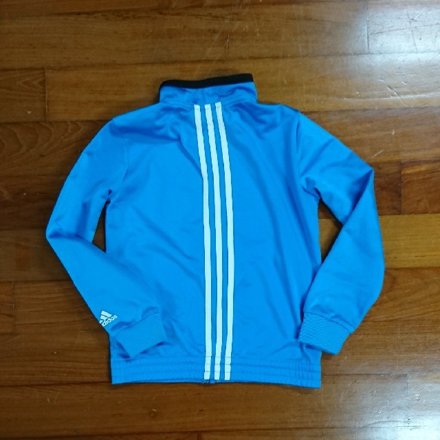 adidas(アディダス)のアディダス トレパン 上 キッズ/ベビー/マタニティのキッズ服男の子用(90cm~)(ジャケット/上着)の商品写真