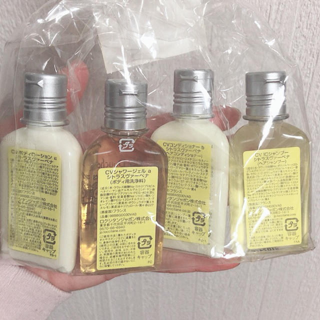 L'OCCITANE(ロクシタン)の最終値下げ❗️ロクシタン アメニティセット コスメ/美容のヘアケア/スタイリング(シャンプー)の商品写真