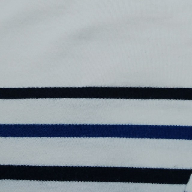 UNIQLO(ユニクロ)のユニクロ ロンT 長袖 120cm キッズ/ベビー/マタニティのキッズ服男の子用(90cm~)(Tシャツ/カットソー)の商品写真
